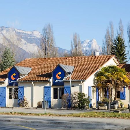 Comfort Hotel Grenoble Meylan Bagian luar foto