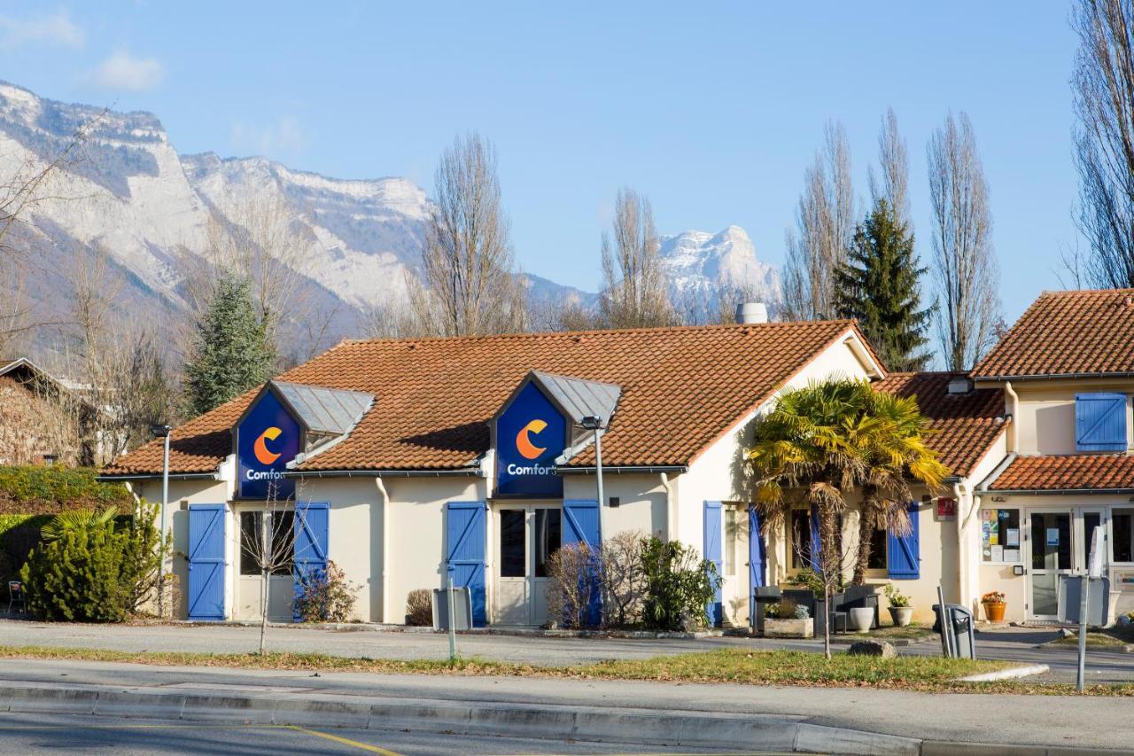 Comfort Hotel Grenoble Meylan Bagian luar foto