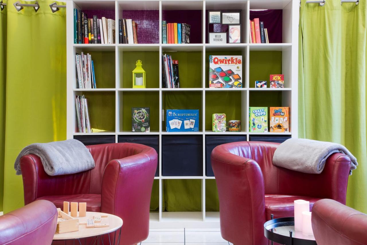 Comfort Hotel Grenoble Meylan Bagian luar foto