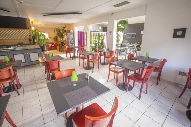 Comfort Hotel Grenoble Meylan Bagian luar foto